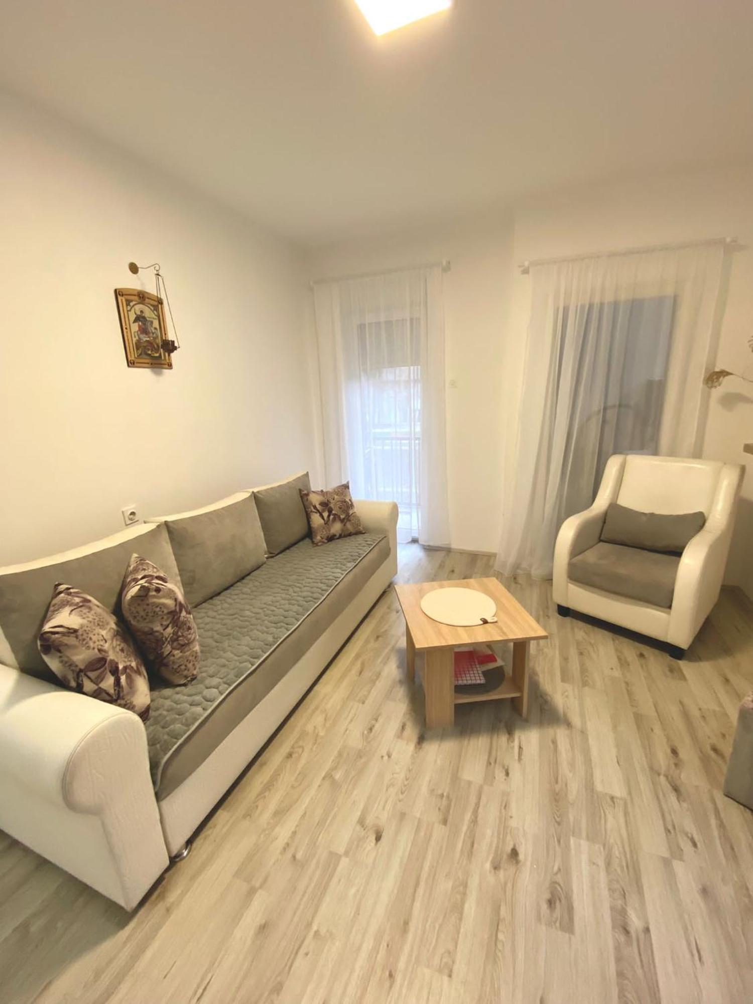 Apartman Bogdan Čačak Eksteriør billede