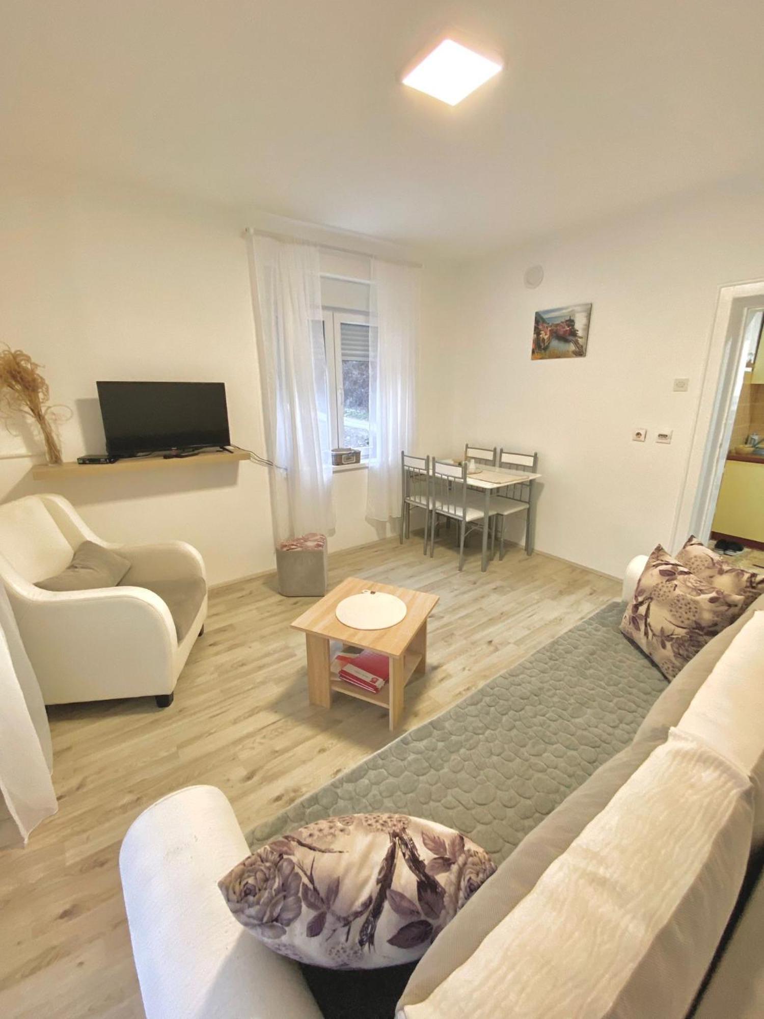Apartman Bogdan Čačak Eksteriør billede