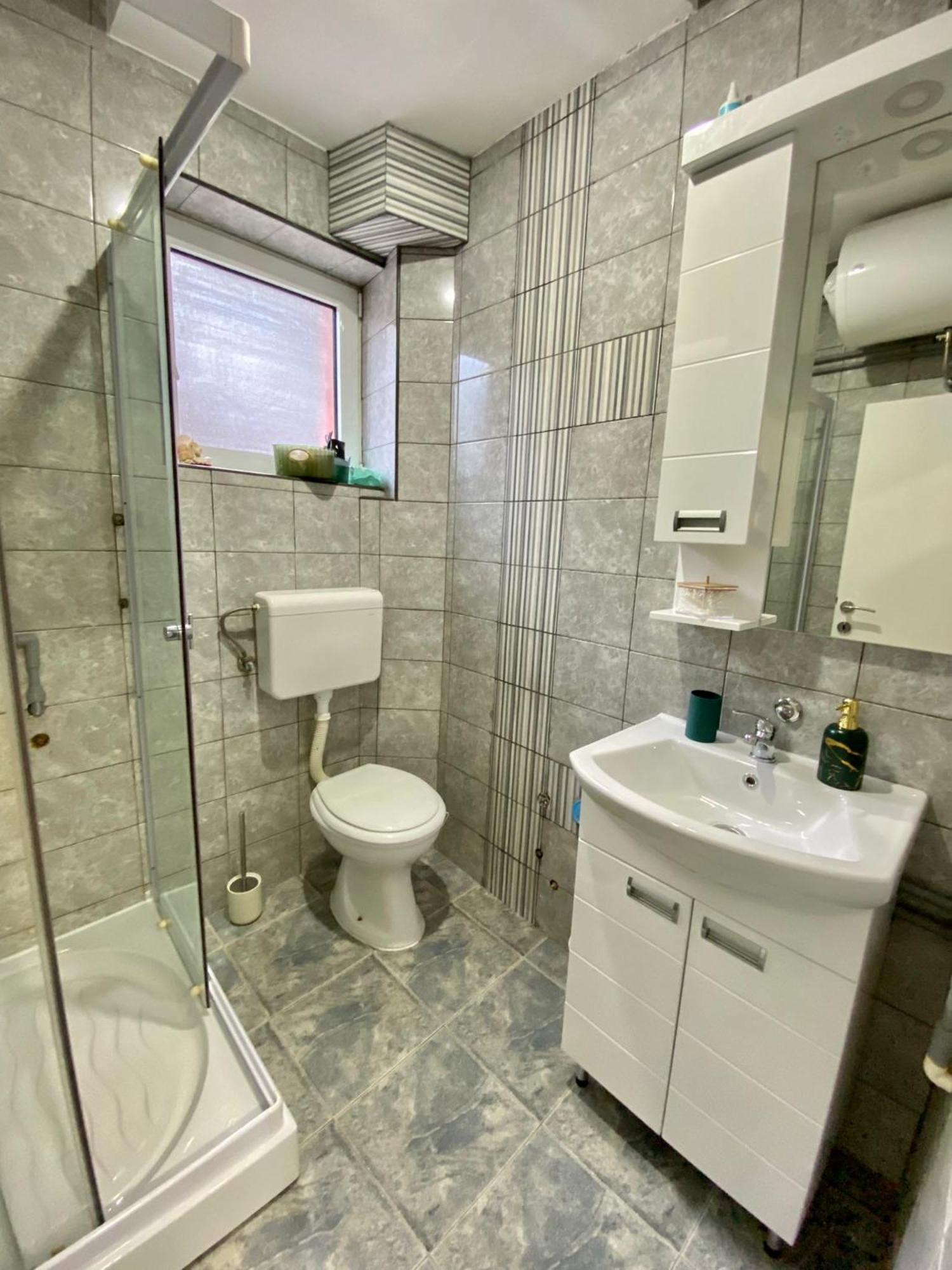 Apartman Bogdan Čačak Eksteriør billede